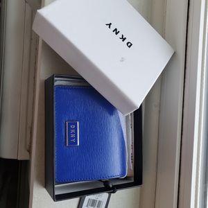 DKNY wallet